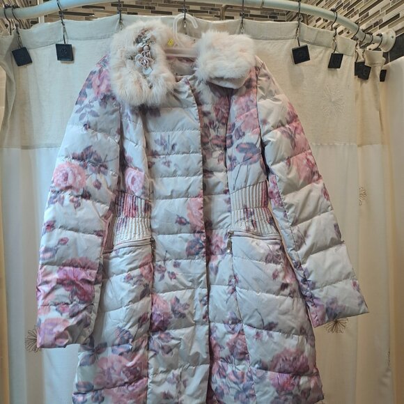 Brand New Long Puffer Coat - Picture 2 of 9